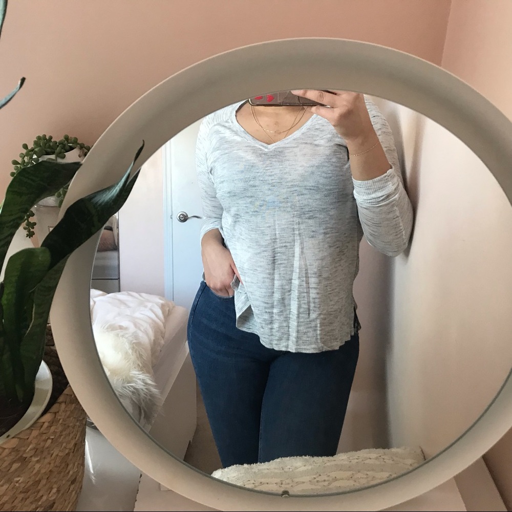 Grey V-neck Boxy Loose Sweater